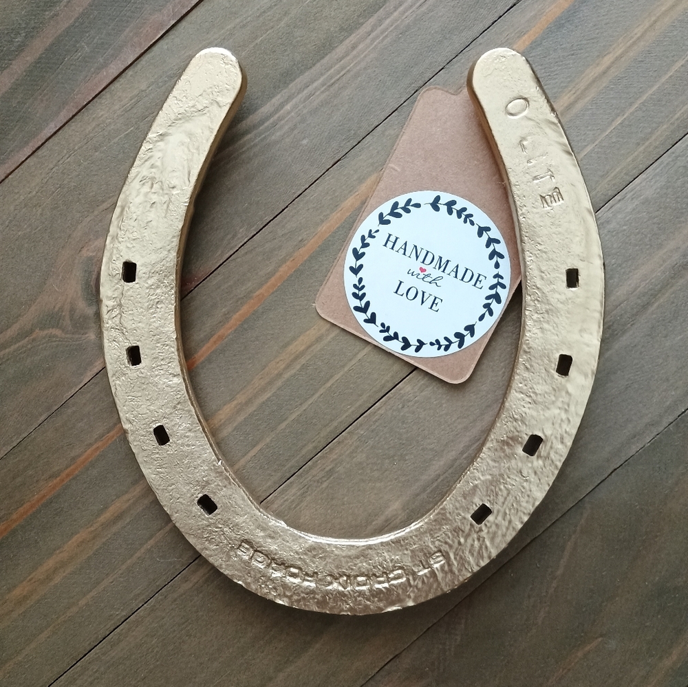 Real Lucky Golden Horseshoe, Ready to Hang, Unique Housewarming Gift - Picture 2 of 2